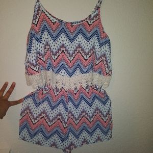 Romper size S